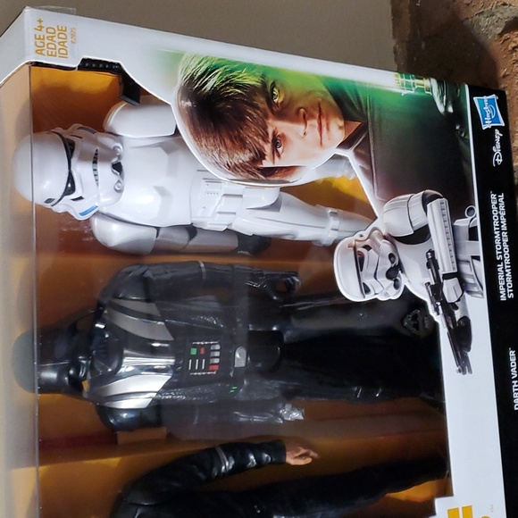 Star Wars - Picture 2 of 5